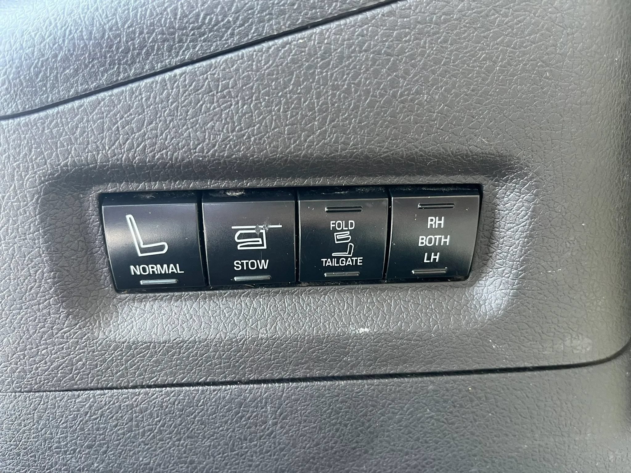 Used 2019 Ford Flex Limited w/ Equipment Group 301A FWD image 33