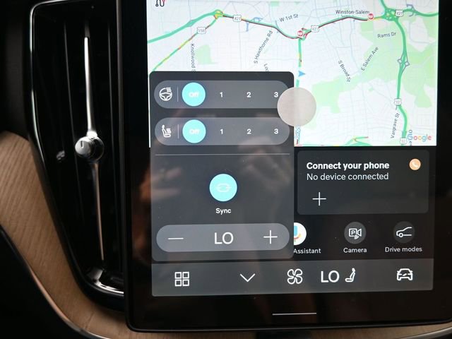 New 2026 Volvo XC60 B5 Core w/ Climate Package image 22