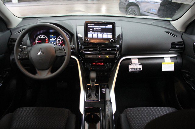 New 2026 Mitsubishi Eclipse Cross LE AWD/4WD image 20