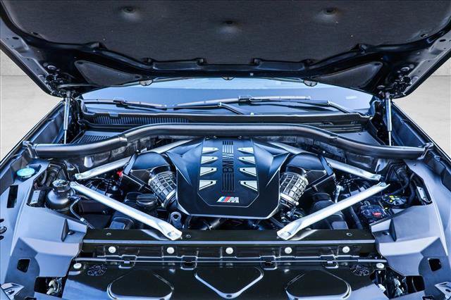 Used 2024 BMW X5 M60i image 29