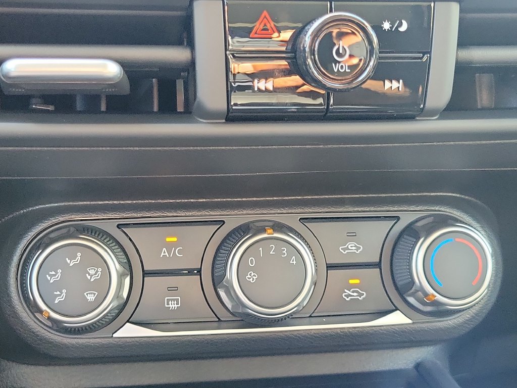 New 2027 Nissan Kicks S FWD image 31