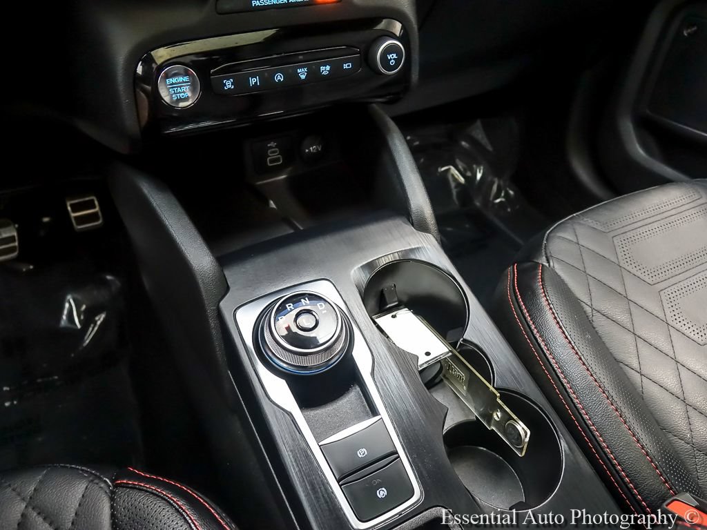 Certified 2024 Ford Escape ST-Line Elite w/ Premium Technology Package AWD/4WD image 19