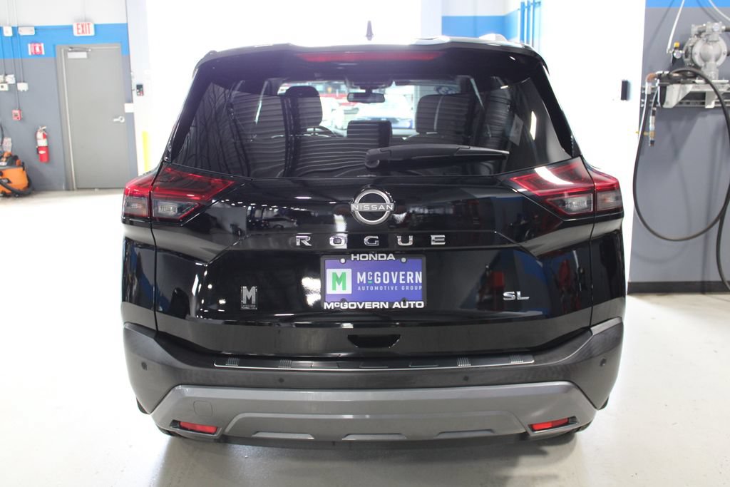 Used 2023 Nissan Rogue SL w/ SL Premium Package FWD image 24