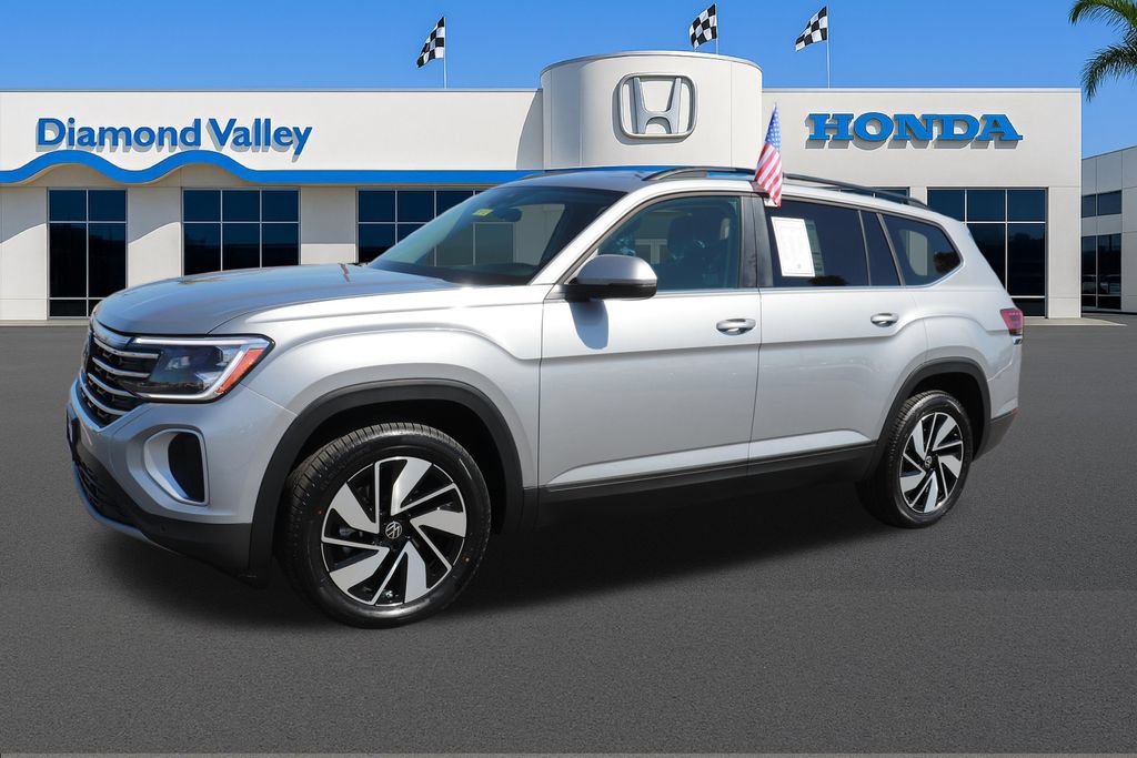 Used 2026 Volkswagen Atlas SE AWD/4WD image 3