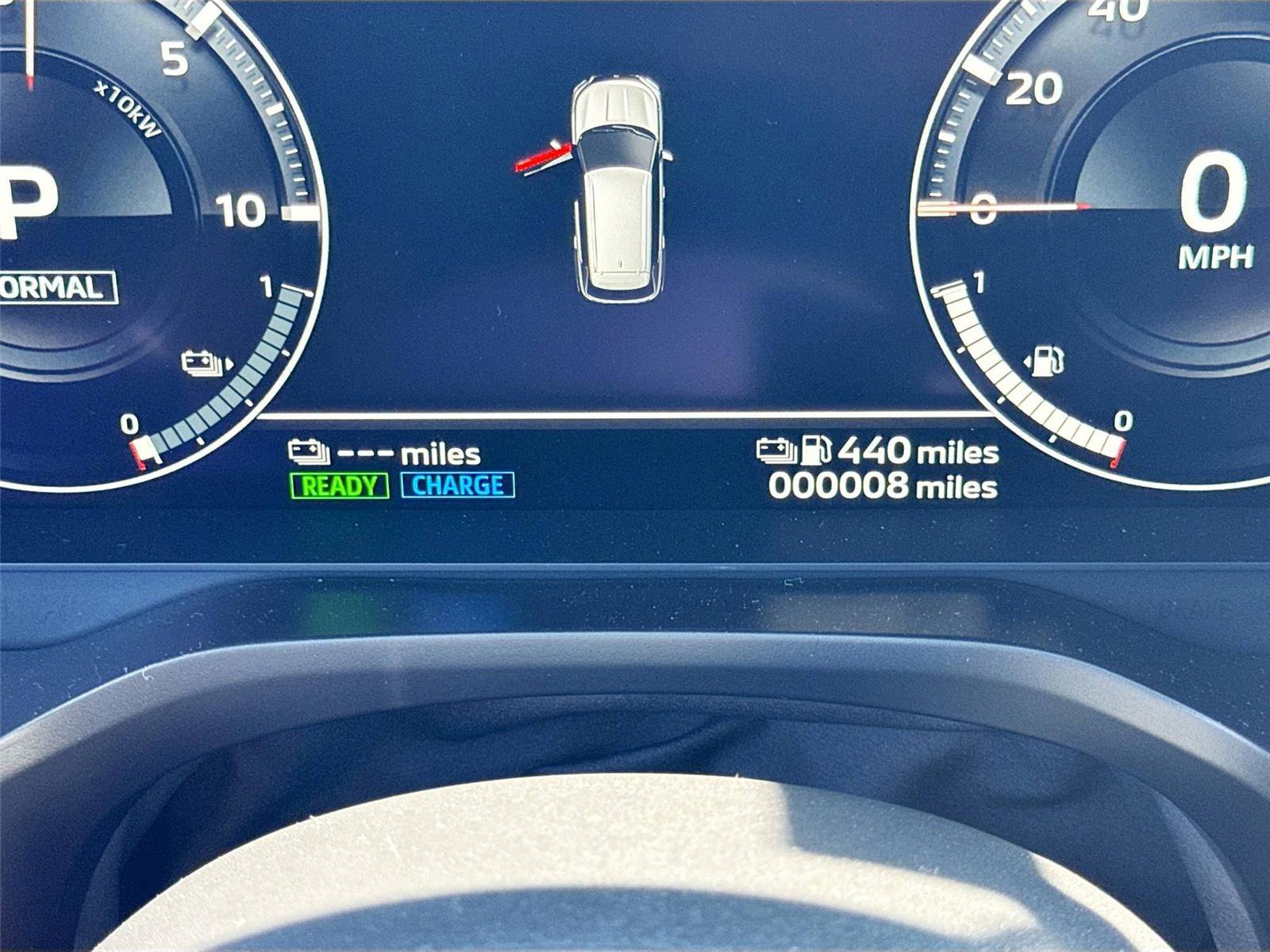 New 2025 Mitsubishi Outlander SEL image 12