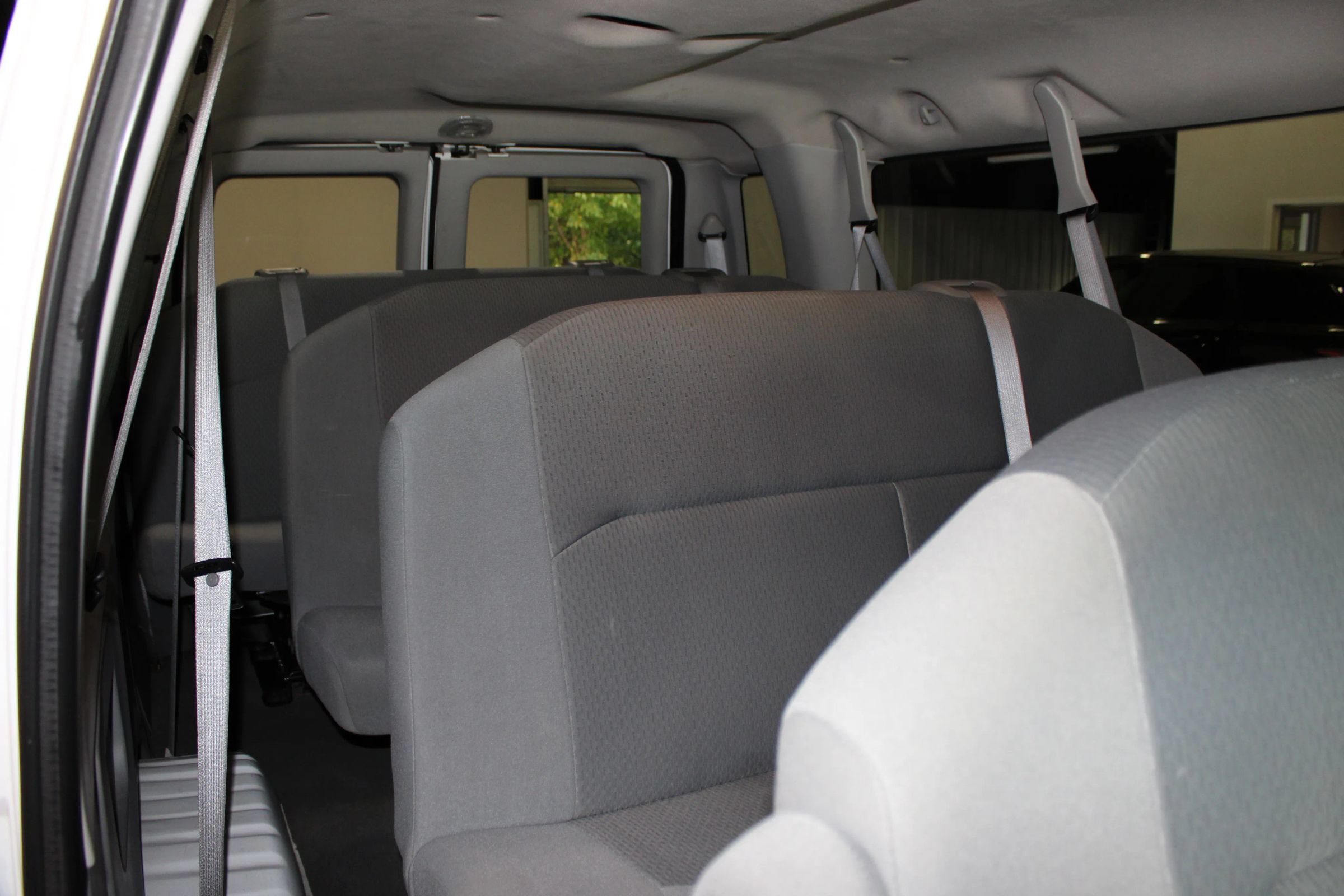 Used 2008 Ford E-350 and Econoline 350 XL RWD image 26