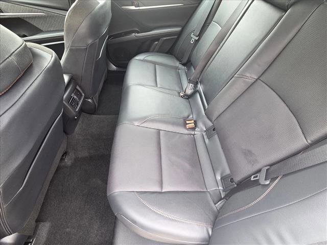 Used 2025 Toyota Camry XLE image 17