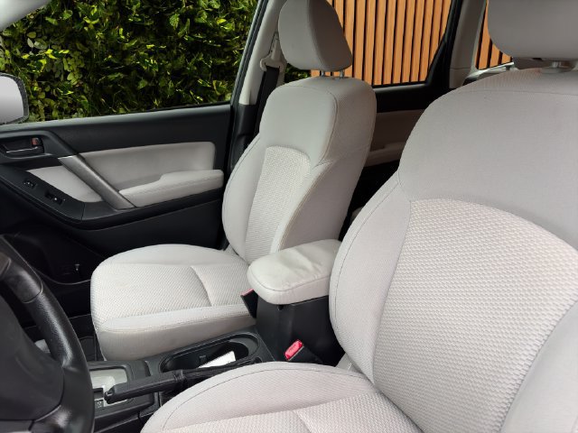 Used 2014 Subaru Forester 2.5i Premium w/ Popular Package #2 AWD/4WD image 17
