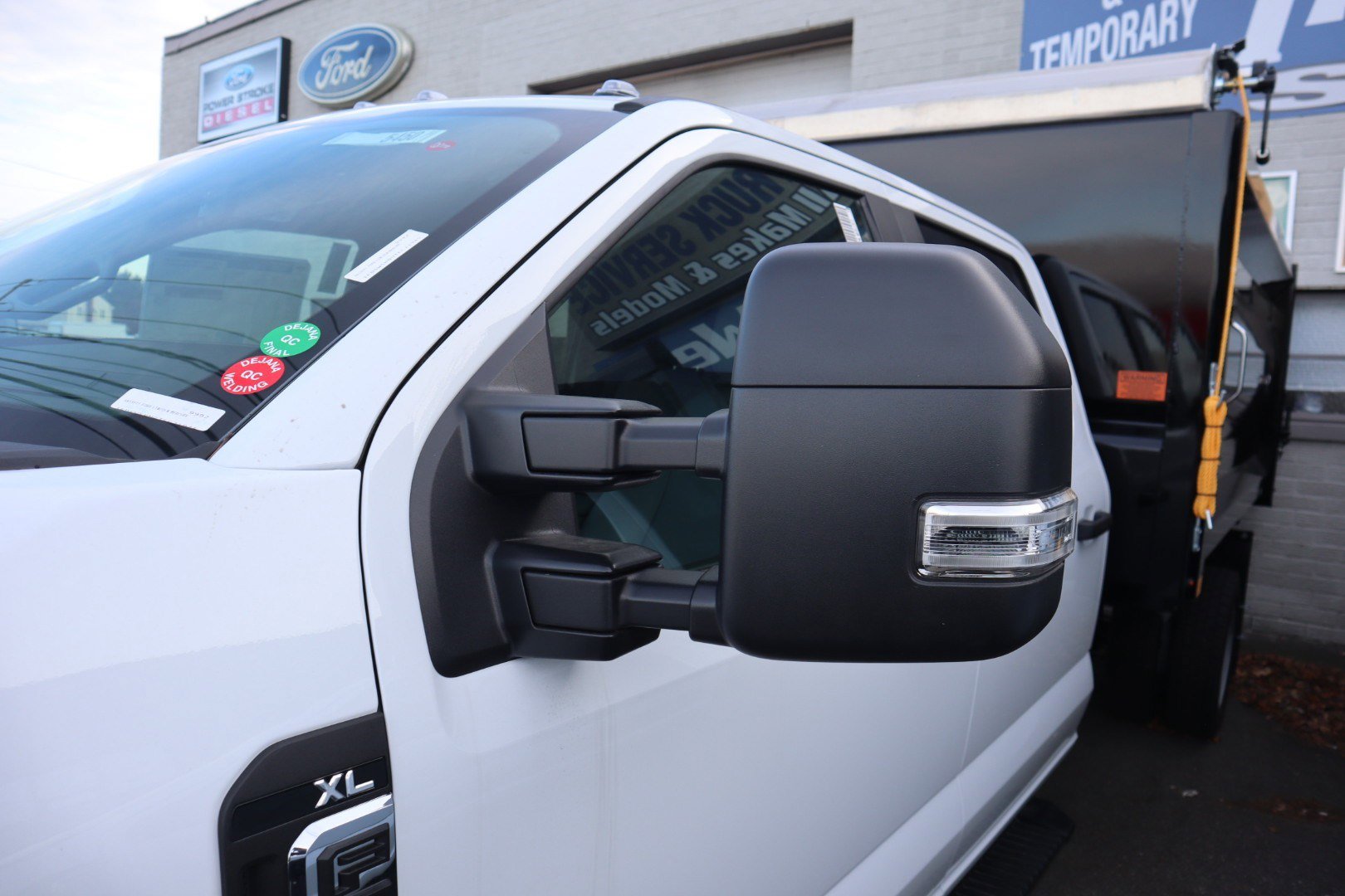 New 2026 Ford F550 4x4 Crew Cab image 11