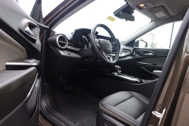 Used 2024 Chevrolet Trax ACTIV FWD image 15