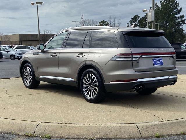 Used 2020 Lincoln Aviator Reserve w/ Elements Package Plus image 3