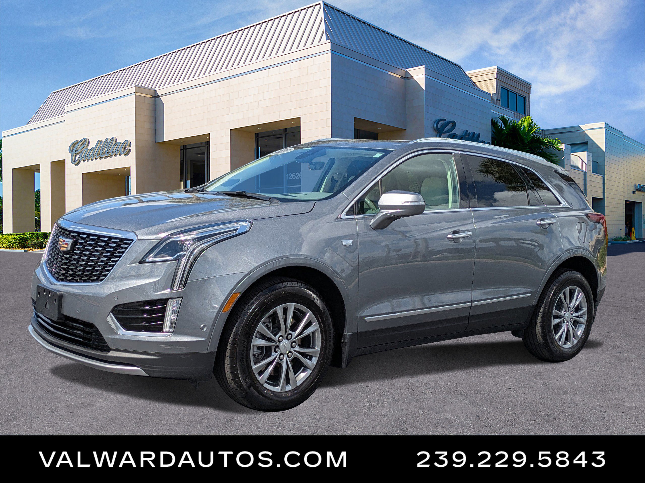 Used 2021 Cadillac XT5 Premium Luxury image 1