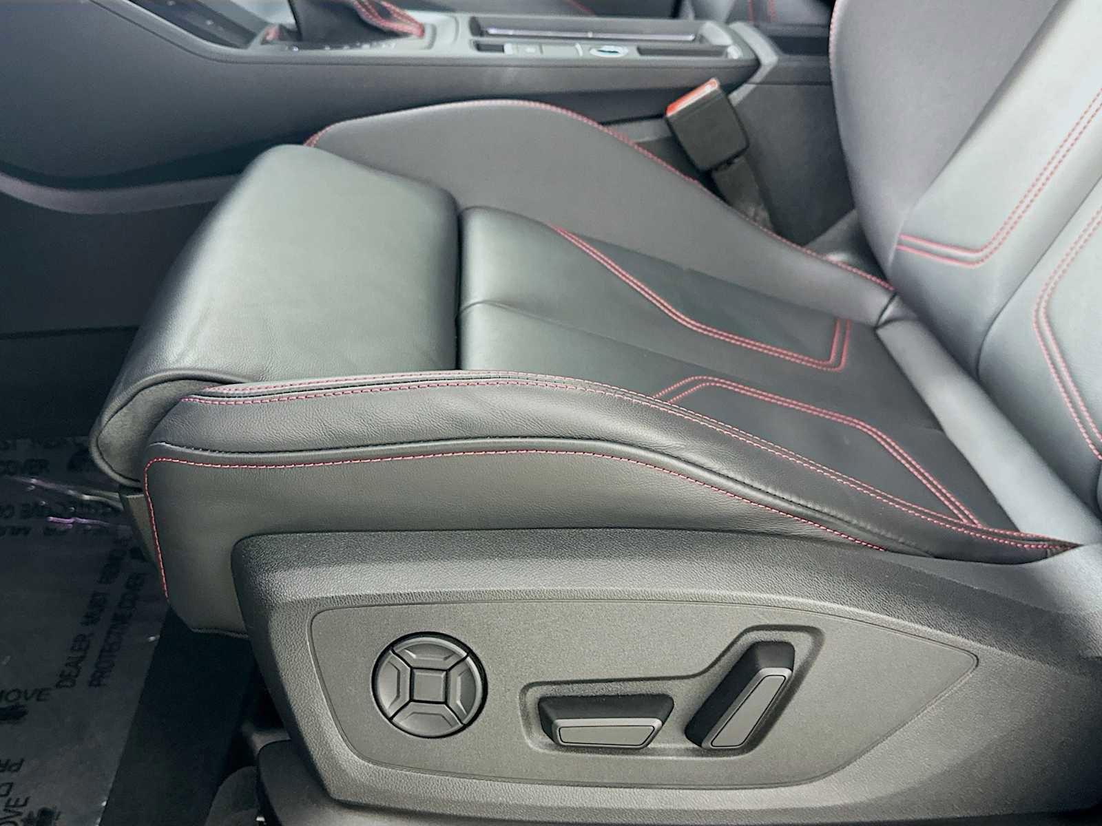 Certified 2025 Audi Q3 2.0T Premium Plus w/ Premium Plus Package image 18