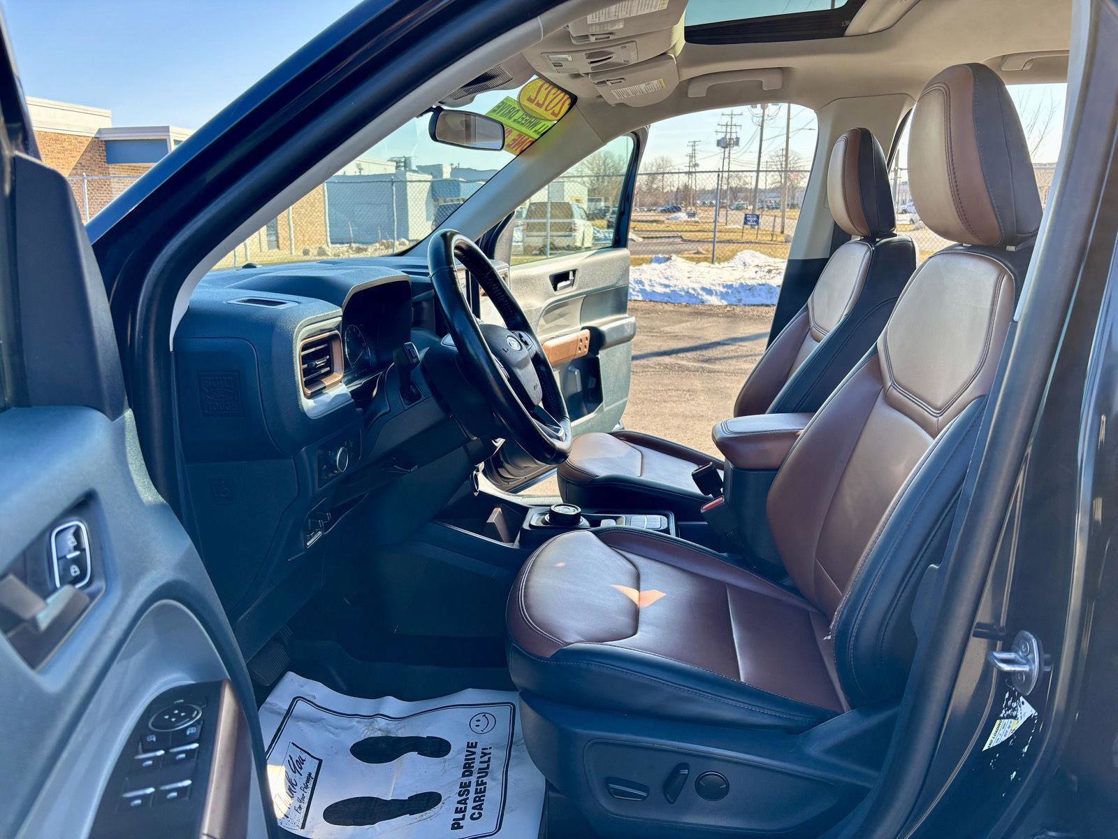 Used 2022 Ford Maverick Lariat w/ Equipment Group 500A Standard image 2