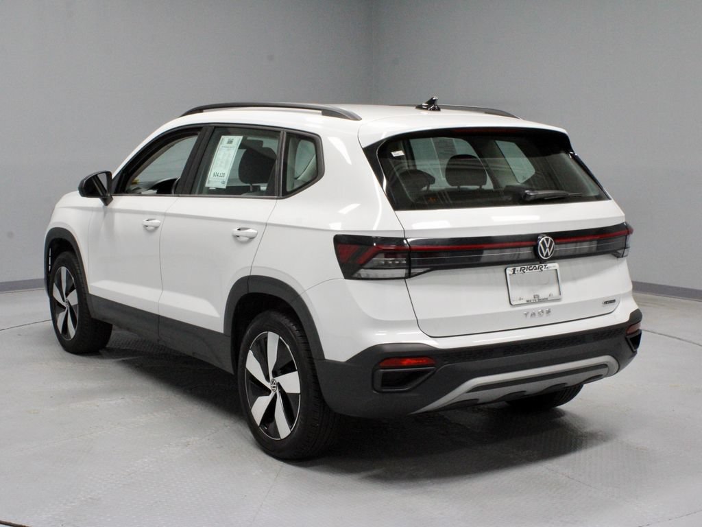 Used 2025 Volkswagen Taos S AWD/4WD image 9