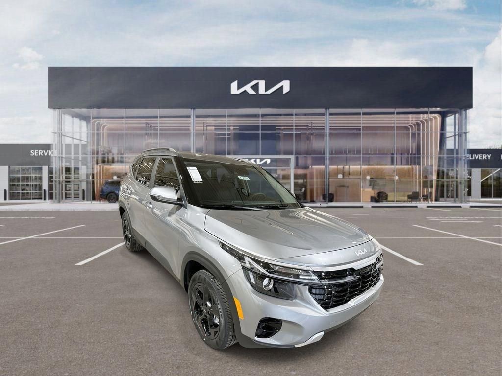 New 2026 Kia Seltos EX w/ EX Sunroof Package image 2