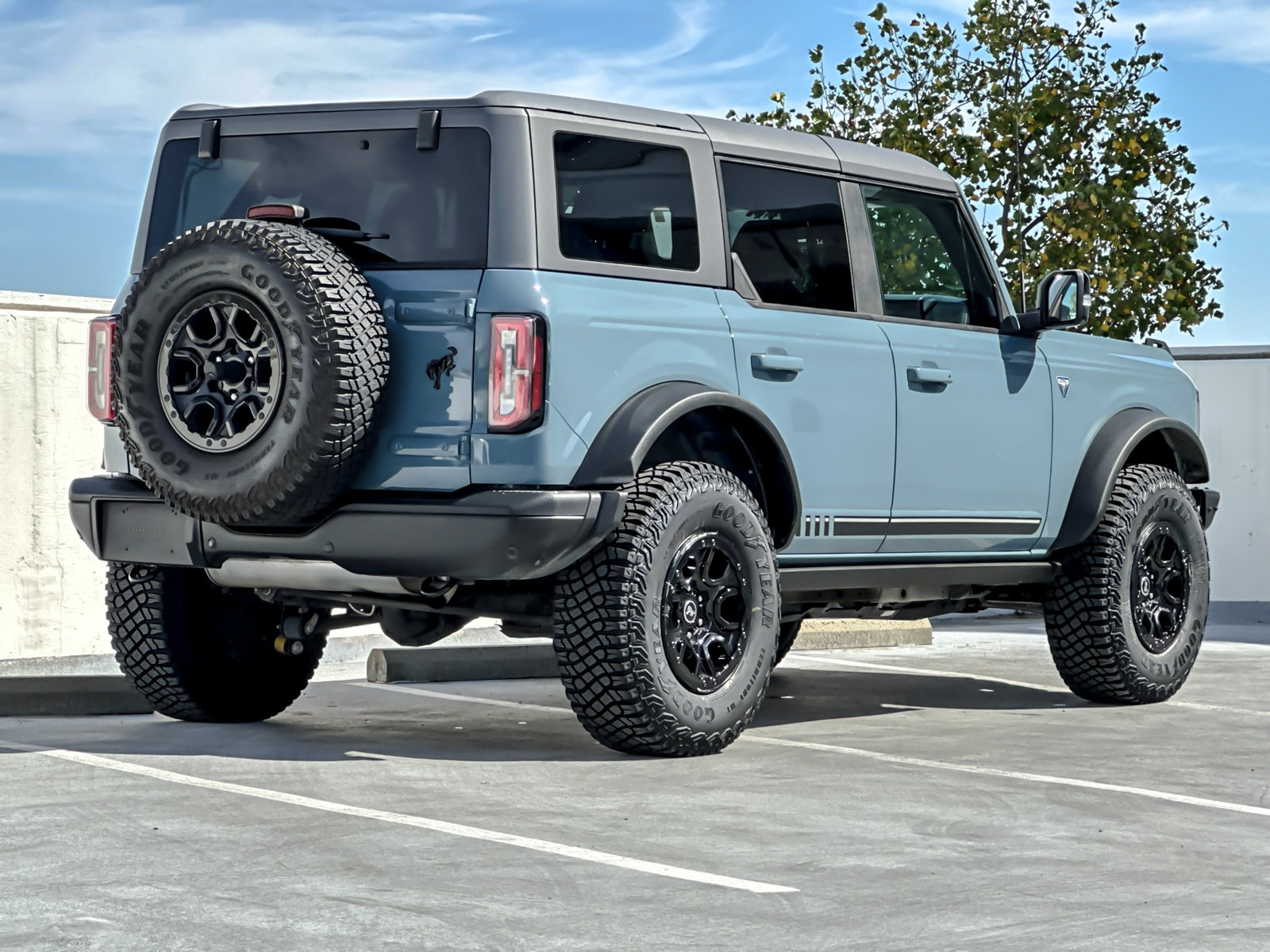 Used 2021 Ford Bronco First Edition AWD/4WD image 9