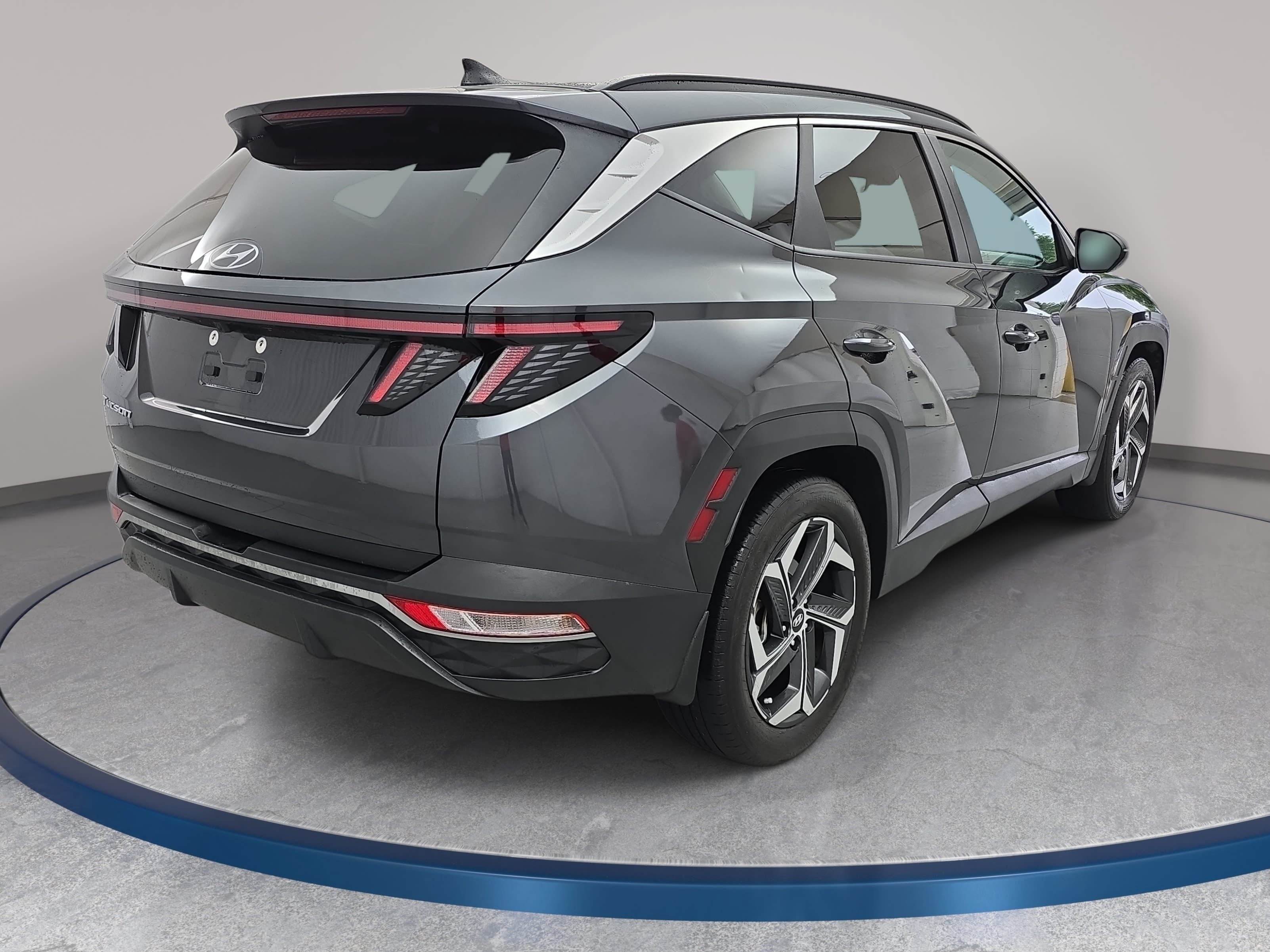 Used 2023 Hyundai Tucson SEL w/ Convenience Package FWD image 5