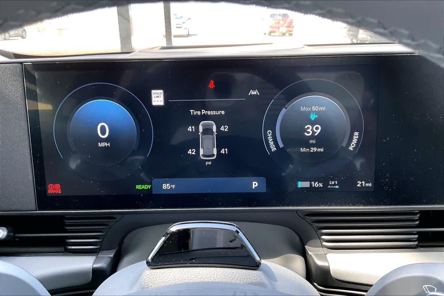 Certified 2025 Hyundai Ioniq 5 Limited AWD/4WD image 25