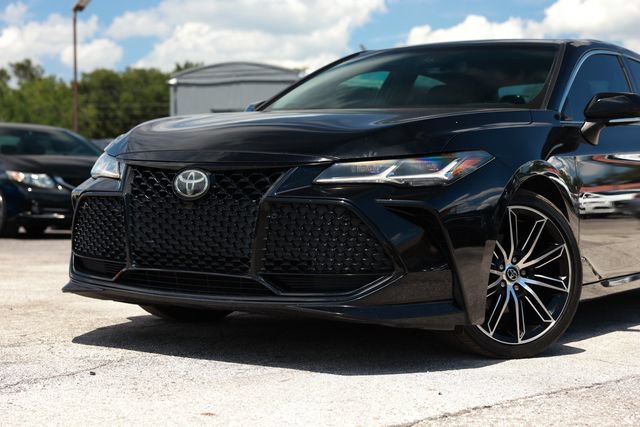 Used 2019 Toyota Avalon Touring FWD image 28
