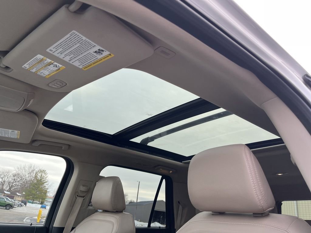 Used 2024 Ford Expedition Max Limited image 13