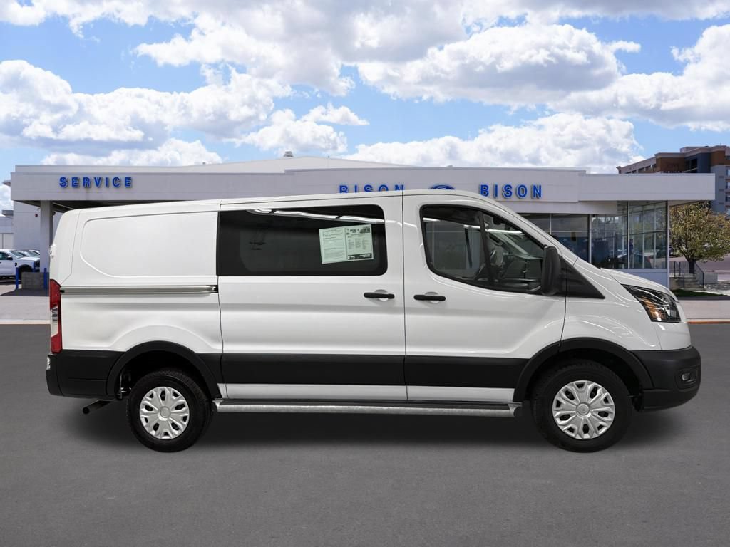 Used 2024 Ford Transit 250 Low Roof w/ Exterior Upgrade Package RWD image 2