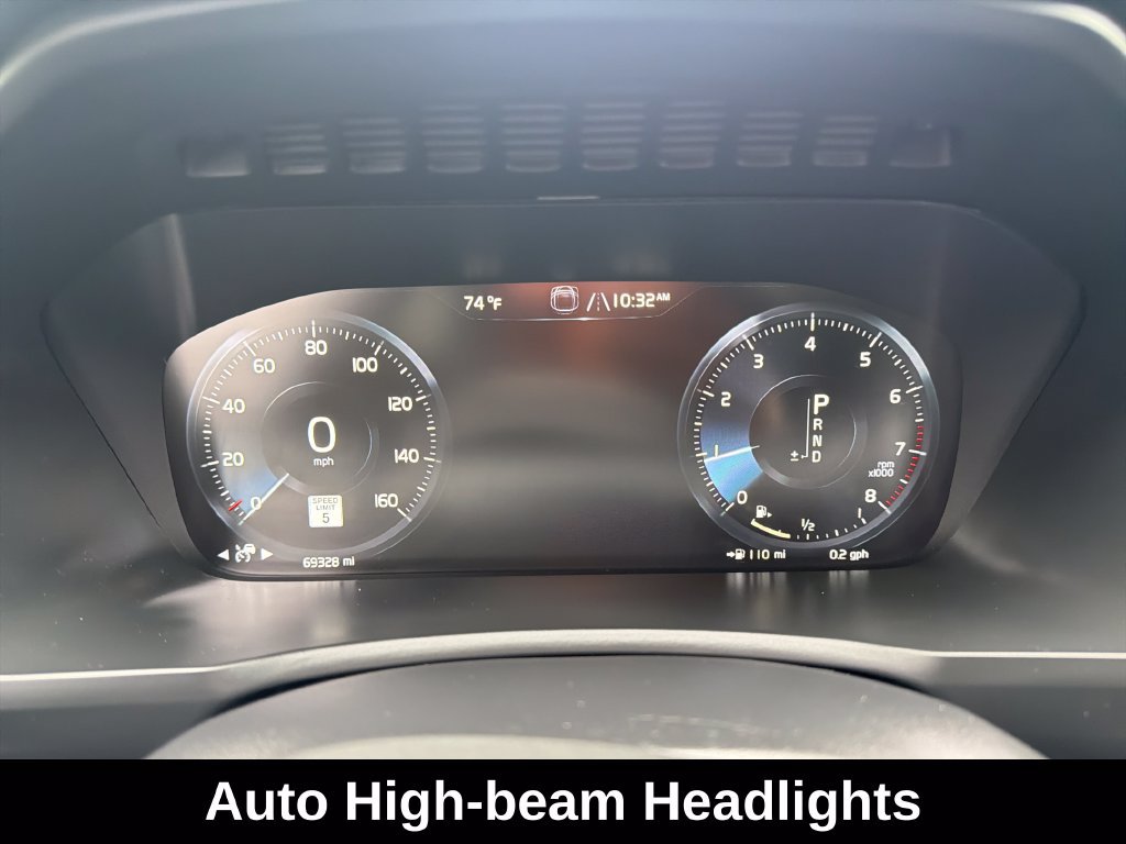 Used 2021 Volvo XC90 T5 Momentum w/ Advanced Package AWD/4WD image 17