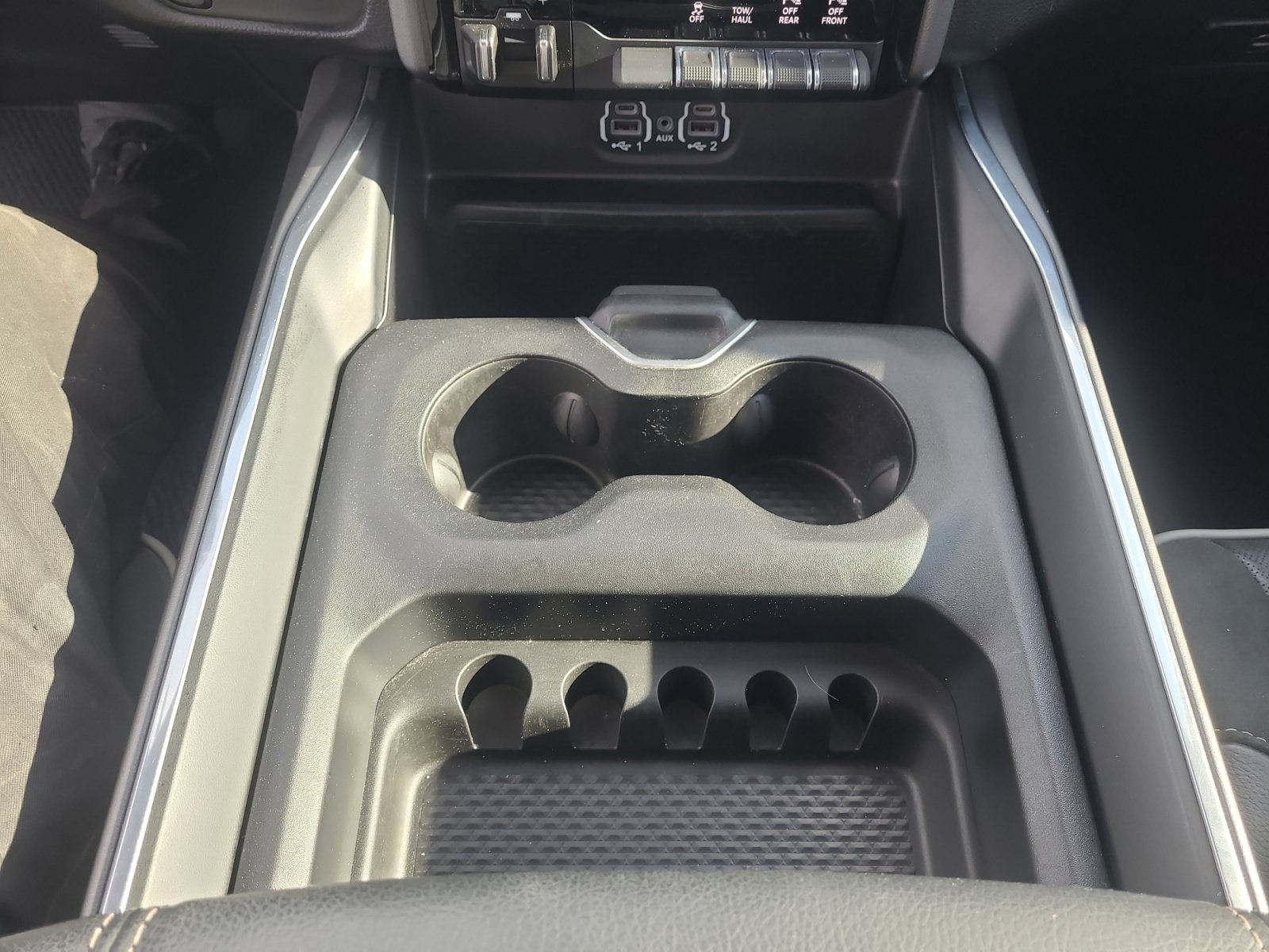 Used 2023 RAM 1500 Laramie AWD/4WD image 21