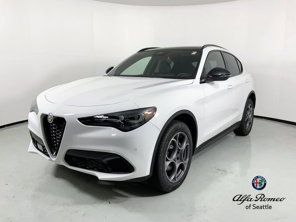 New 2025 Alfa Romeo Stelvio Sprint w/ Convenience Package AWD/4WD image 1