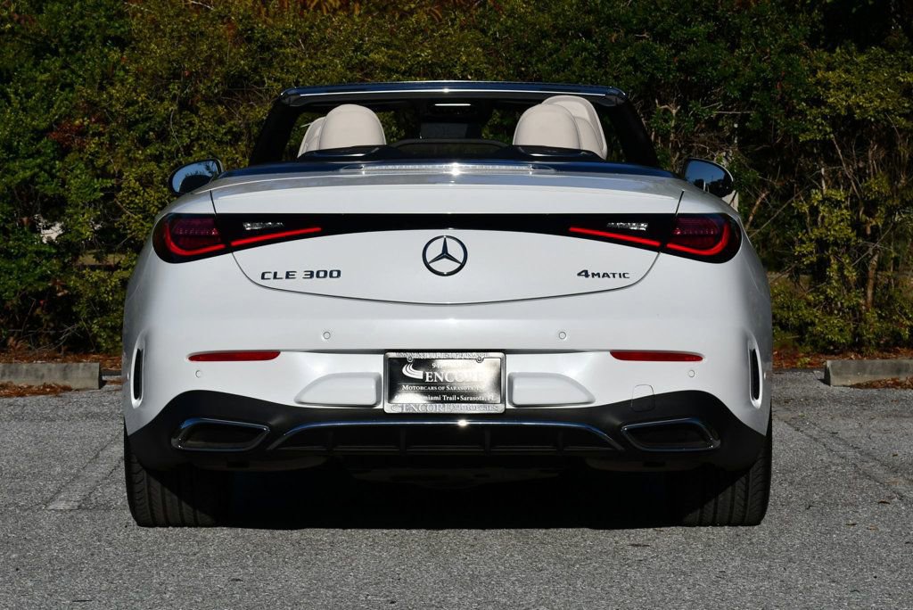 Used 2025 Mercedes-Benz CLE 300 4MATIC Cabriolet image 37