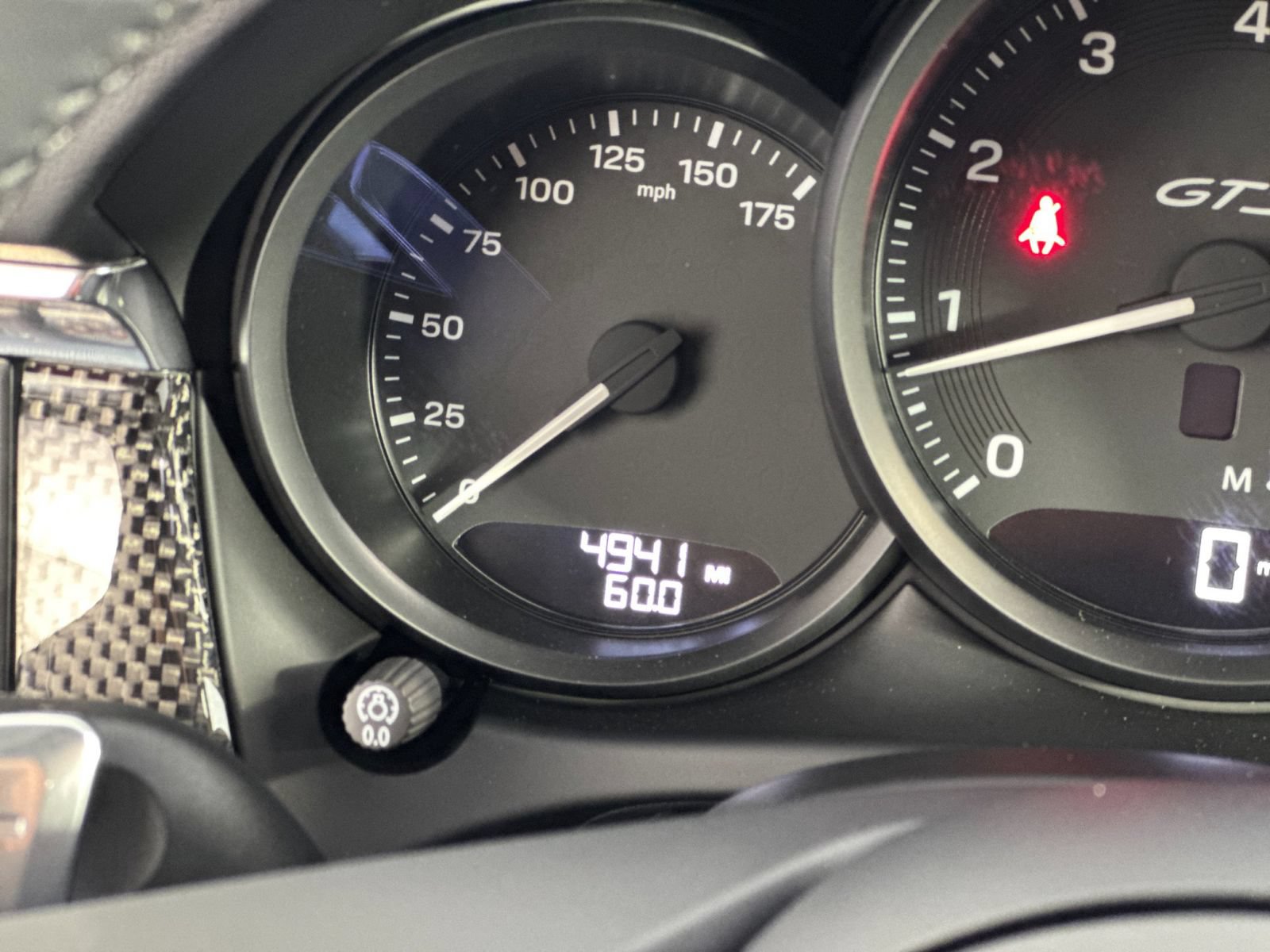 Certified 2025 Porsche Macan GTS AWD/4WD image 31