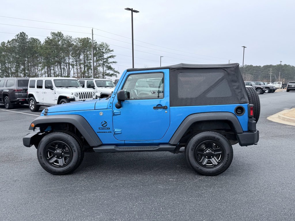 Used 2016 Jeep Wrangler Sport AWD/4WD image 5