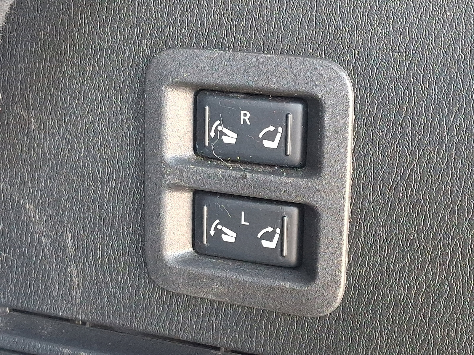 Used 2019 INFINITI QX80 Luxe image 34