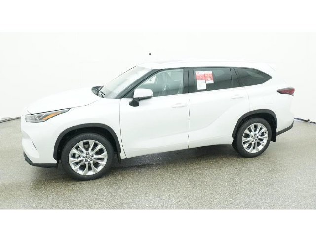 New 2026 Toyota Highlander Limited AWD/4WD image 2