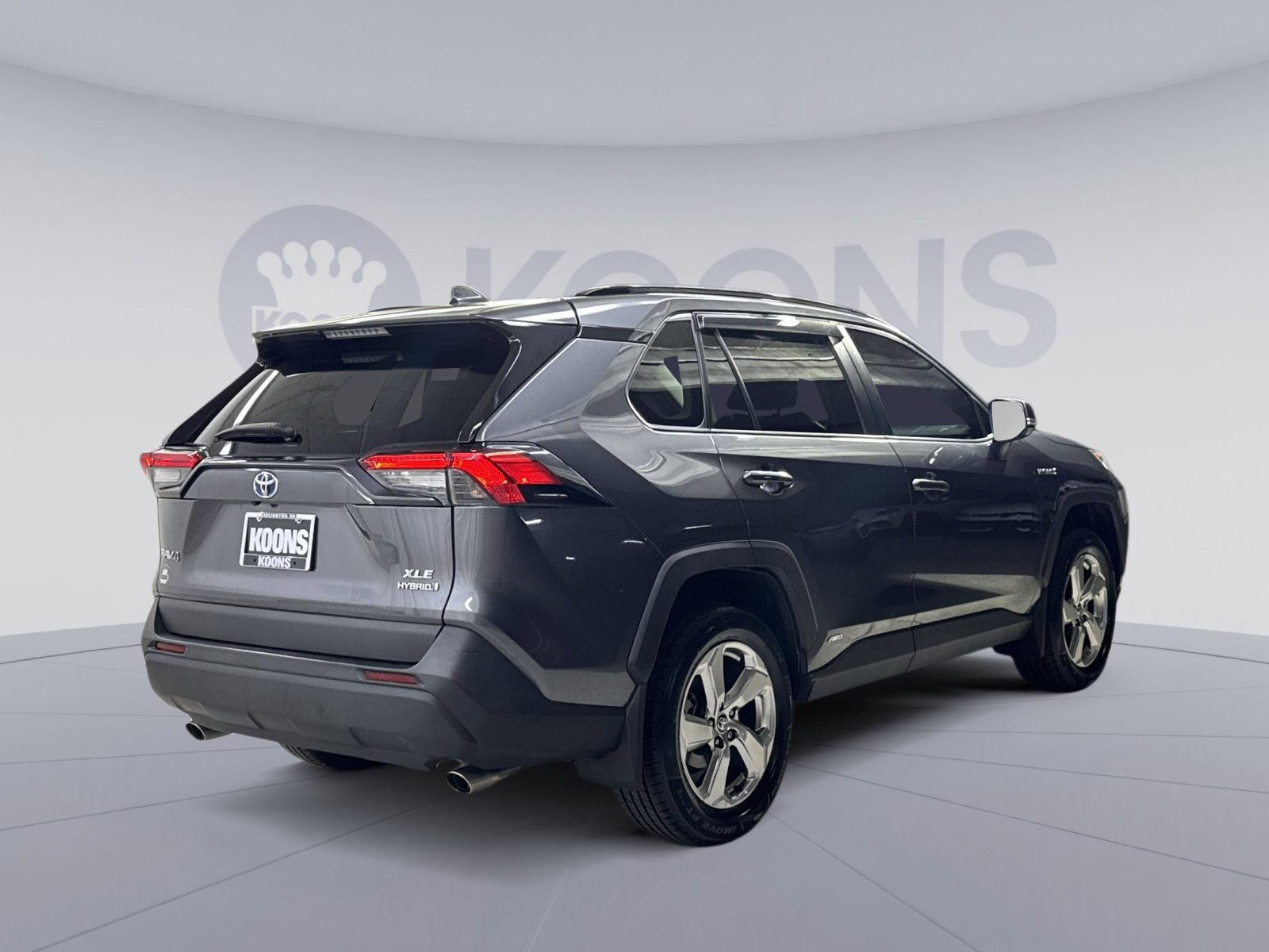 Used 2021 Toyota RAV4 XLE Premium AWD/4WD image 20