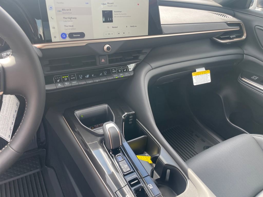 New 2026 Toyota Crown Platinum image 27
