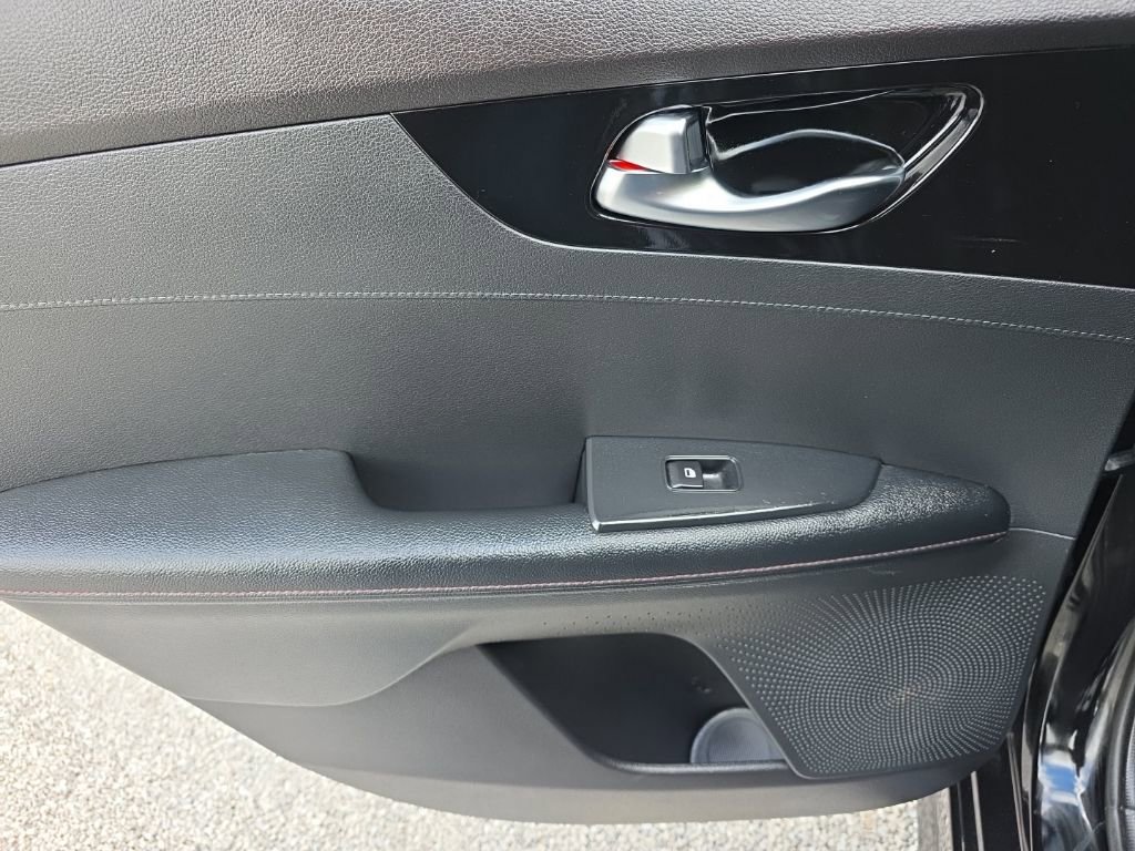 Used 2021 Kia Forte GT w/ GT2 Package image 21