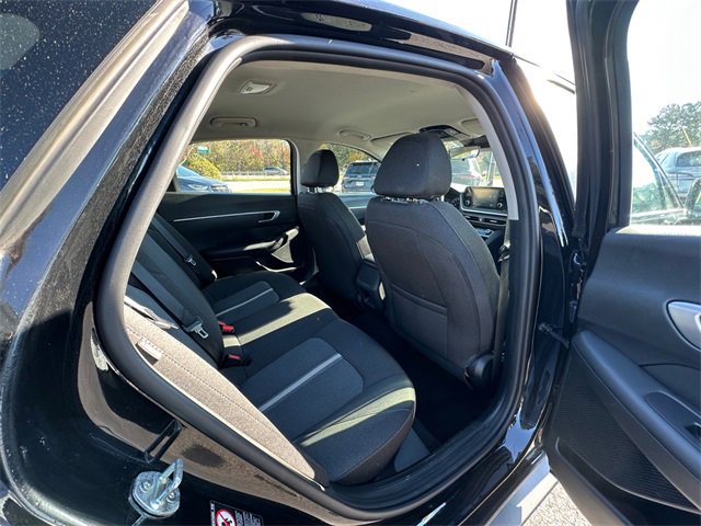 Used 2021 Hyundai Sonata SE image 17