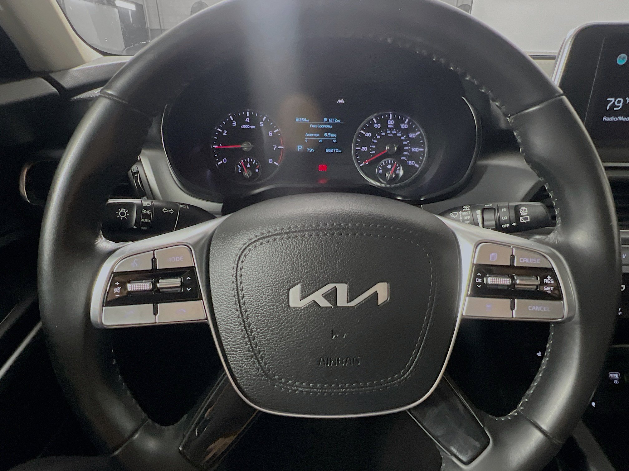 Used 2022 Kia Telluride S AWD/4WD image 18
