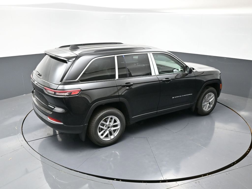 New 2025 Jeep Grand Cherokee Laredo X w/ Luxury Tech Group I image 26