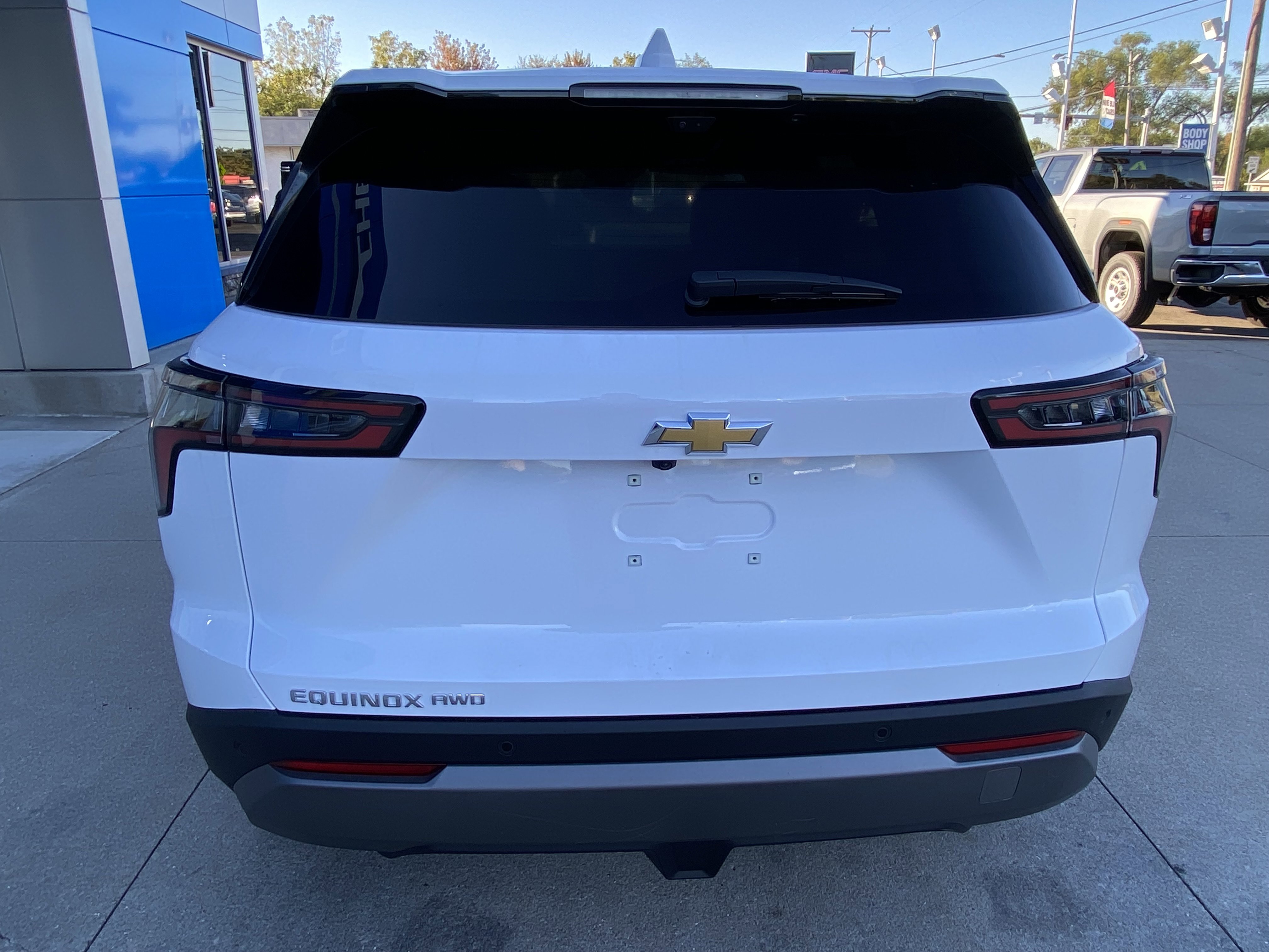 New 2026 Chevrolet Equinox LT w/ Convenience Package II image 10