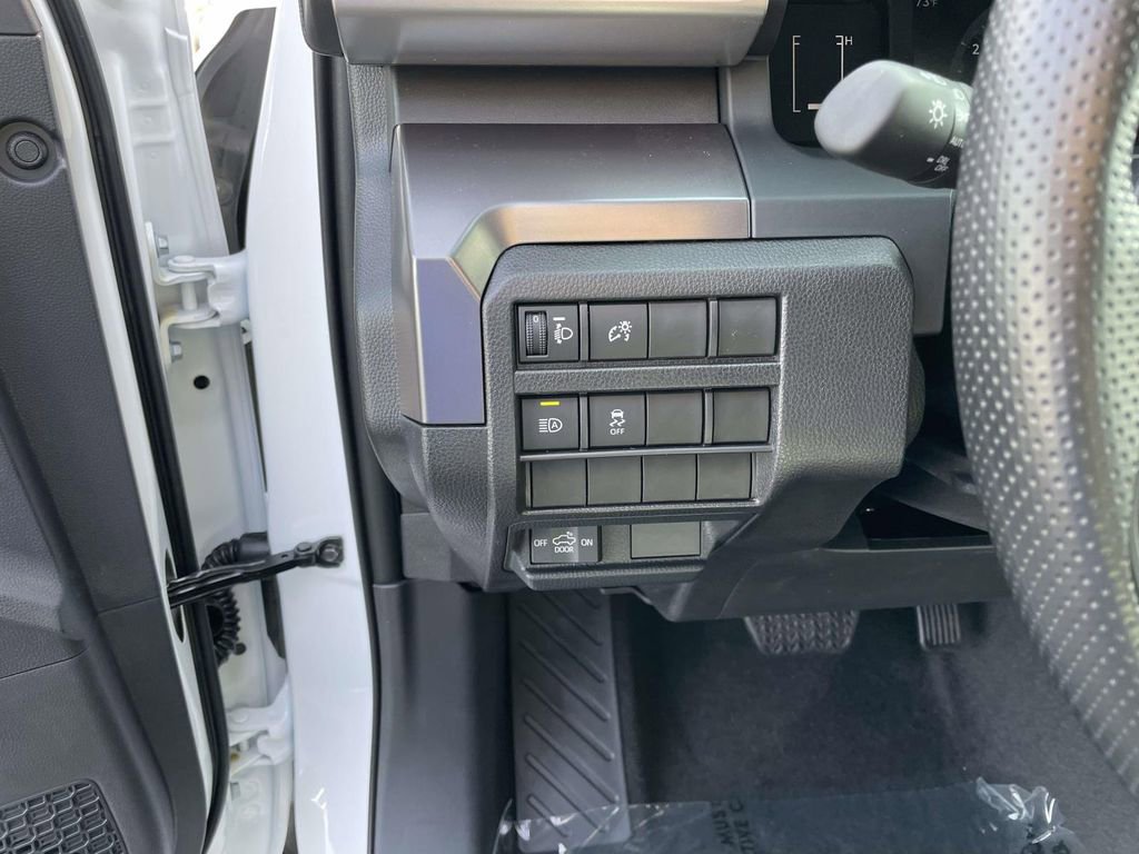 New 2026 Toyota Tacoma SR5 image 30