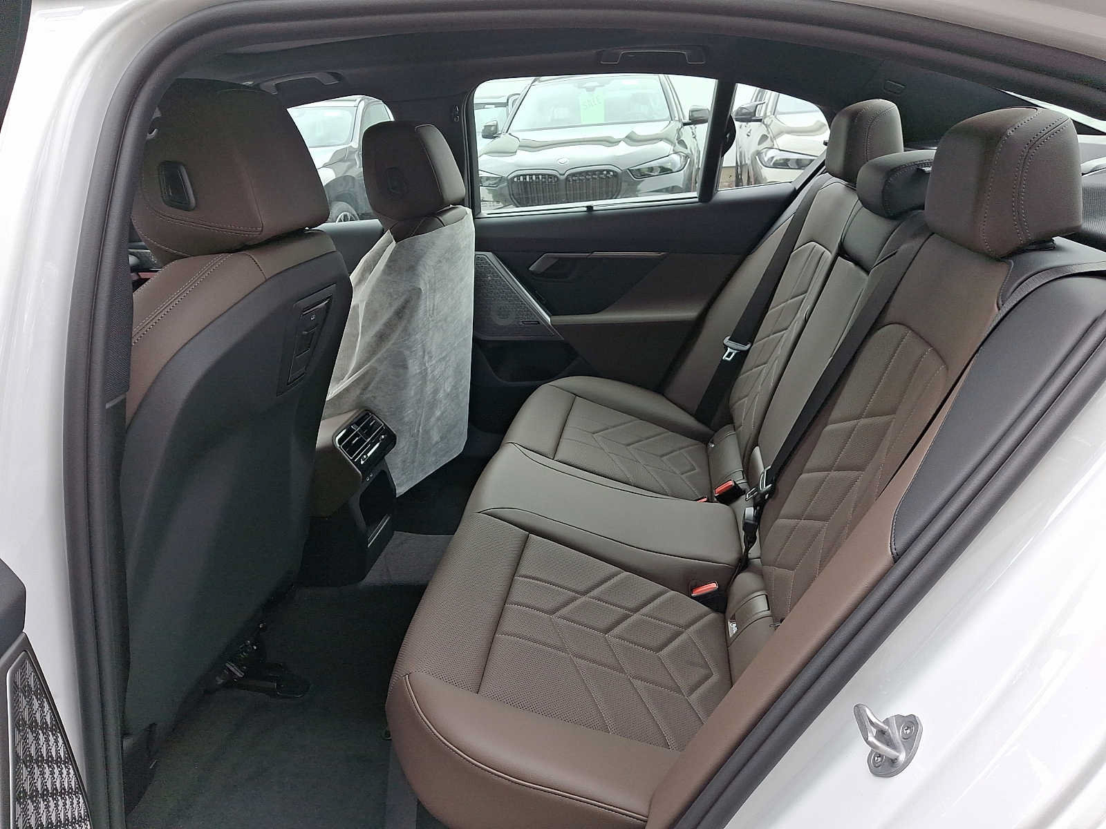 New 2027 BMW 540i xDrive w/ Executive Package AWD/4WD image 5