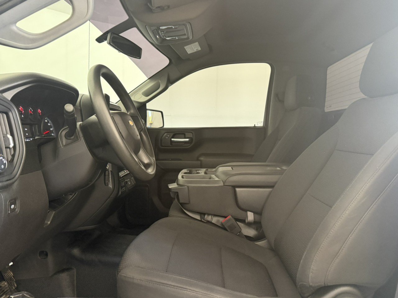 Used 2020 Chevrolet Silverado 1500 W/T AWD/4WD image 13