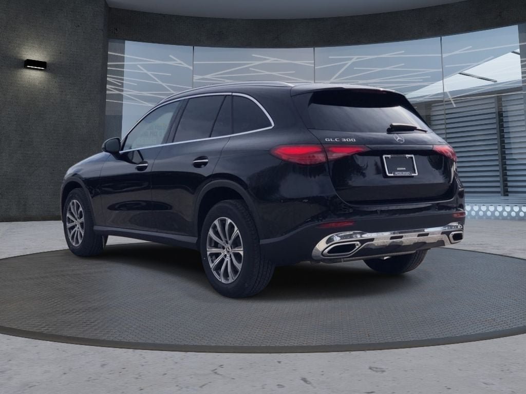 New 2026 Mercedes-Benz GLC 300 4MATIC image 3