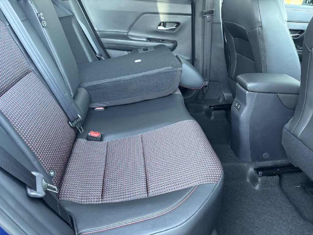 New 2027 Nissan Kicks SR AWD/4WD image 28