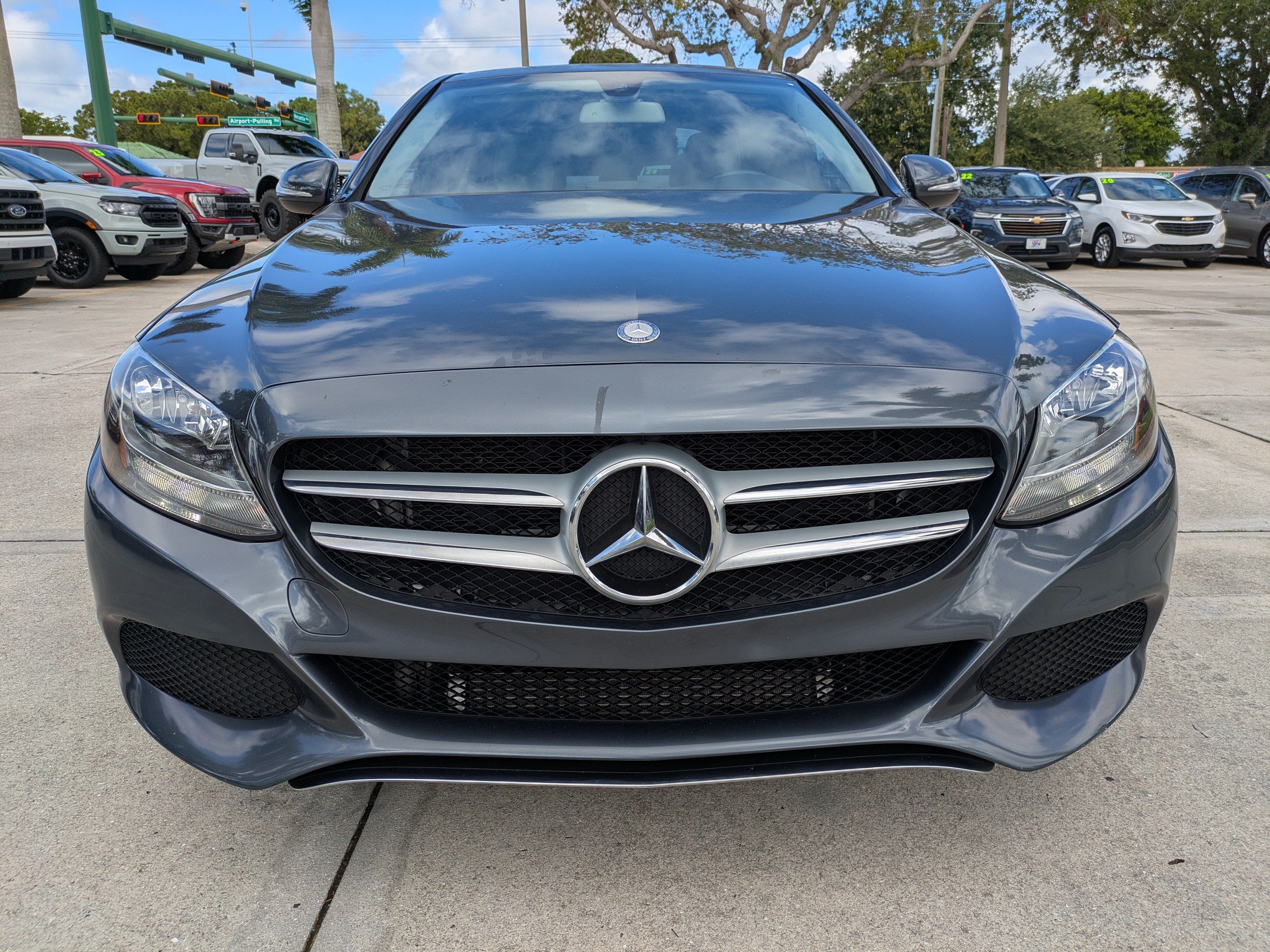 Used 2015 Mercedes-Benz C 300 4MATIC Sedan image 8
