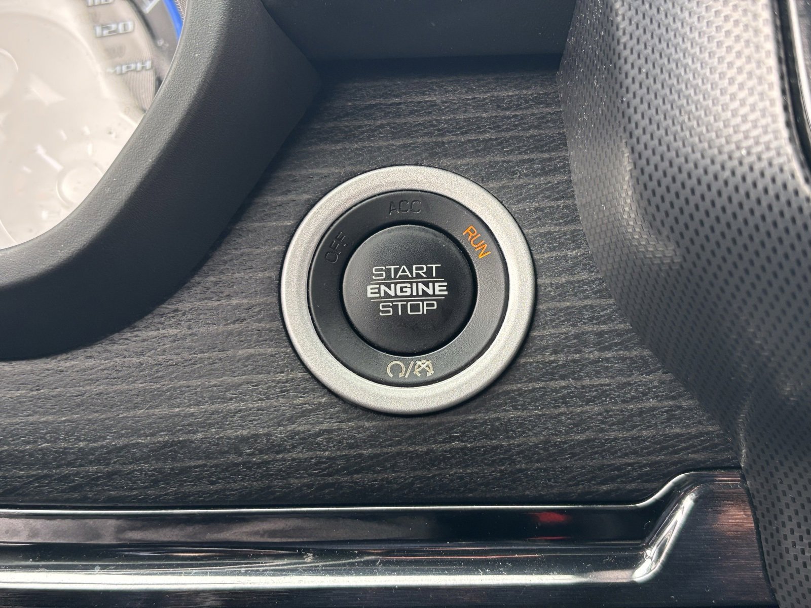 Used 2022 RAM 1500 Limited image 25