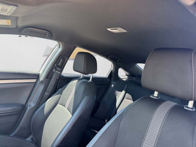Used 2021 Honda Civic Sport image 12