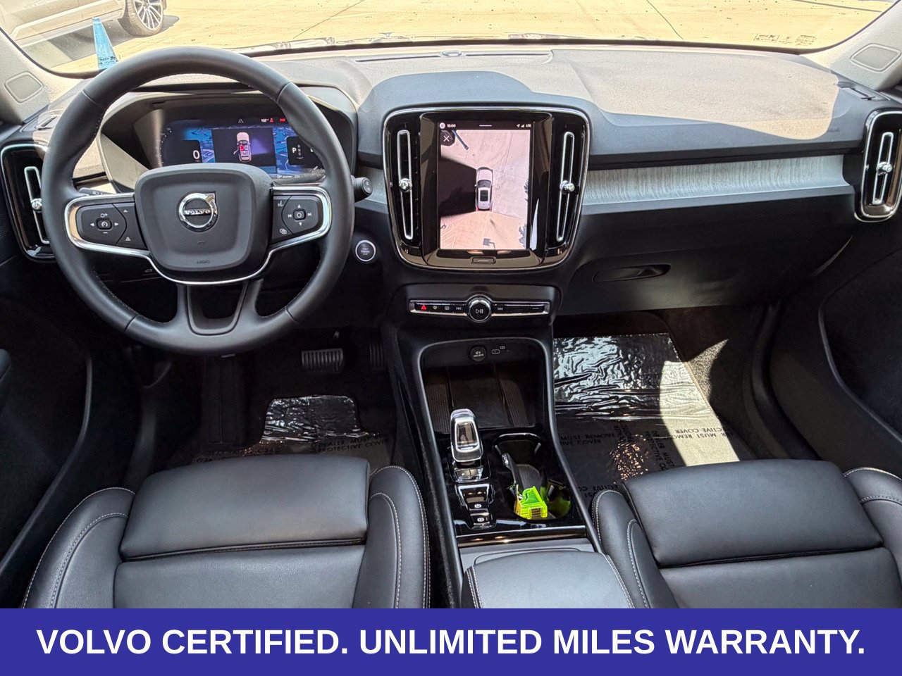 Certified 2026 Volvo XC40 B5 Plus AWD/4WD image 12